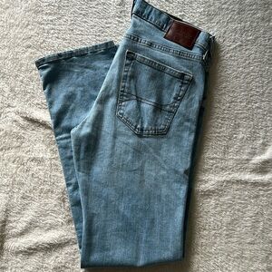 Hollister - Epic Flex Straight Jeans